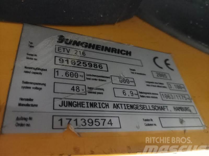 Jungheinrich ETV 216 Wózki widłowe wysokiego składowania