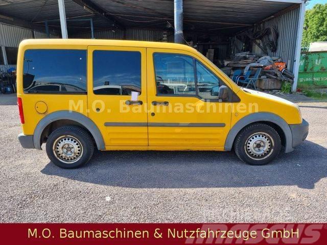 Ford Tourneo Connect Busy / Vany