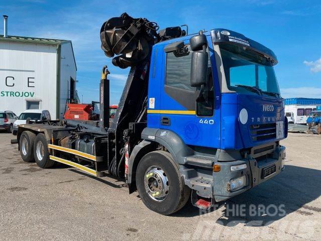 Iveco TRAKKER 440 6x4 for containers with crane,vin872 Hakowce