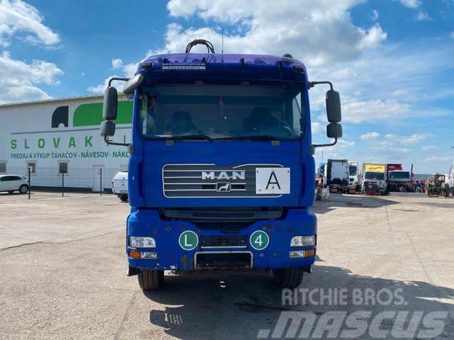 MAN TGA 26.440 6X4 for containers with crane vin 874 Hakowce