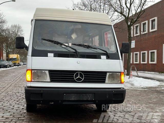 Mercedes-Benz 100 D / 9 Sitzer / Diesel Minibusy
