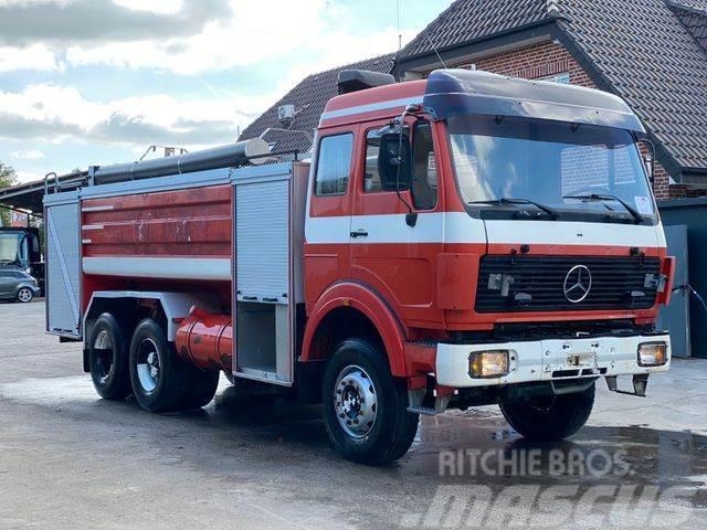 Mercedes-Benz SK 2238 6x2 Feuerwehr Wassertanker Kombi / koparki ssące