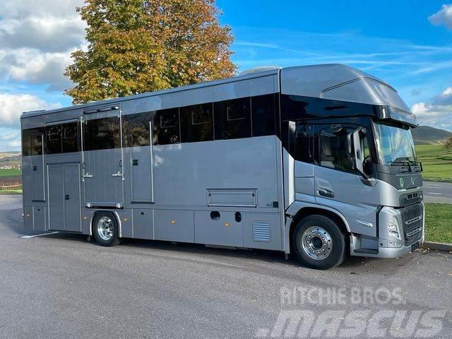 Volvo FM 380, 5 Pferde,Wohnung m Pop Out Pojazdy do transportu zwierząt