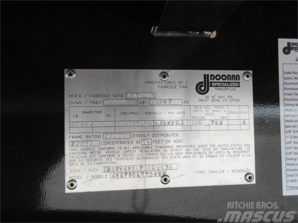 Doosan 48'X102 FLATBED BLACK GOLD SPREAD AXLE AIR RIDE Platformy / Przyczepy z otwieranymi burtami