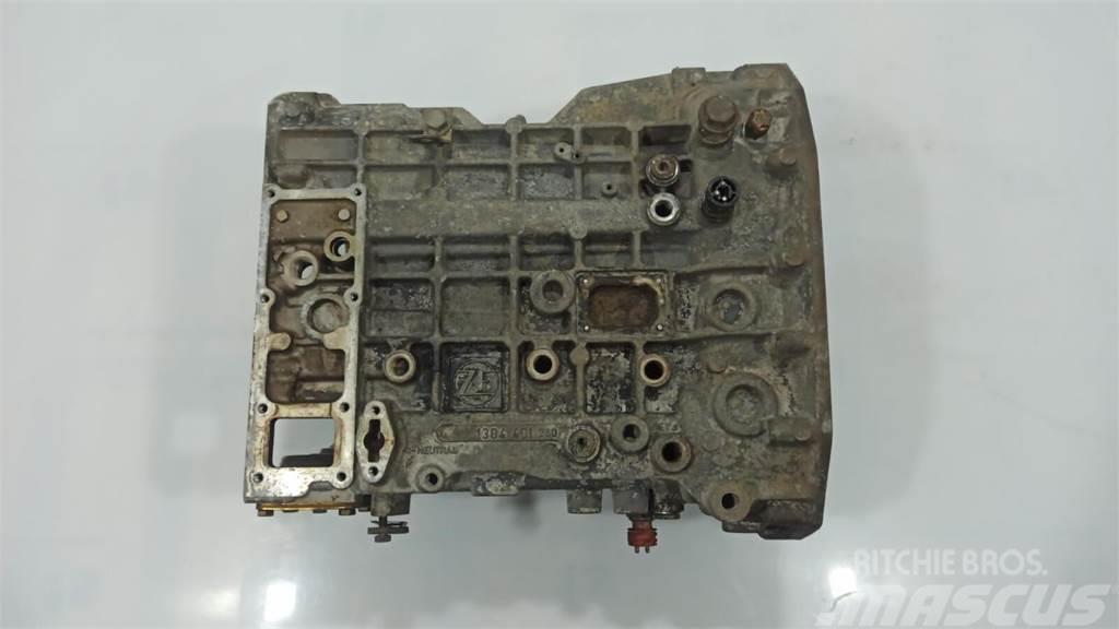 ZF spare part - transmission - gearbox housing Przekładnie i skrzynie biegów