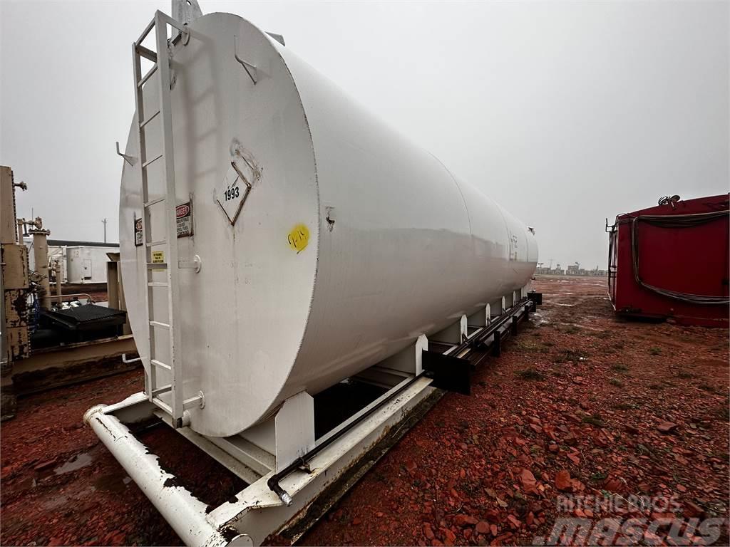  Skidded Fuel Tank 18,000 Gallon Zbiorniki