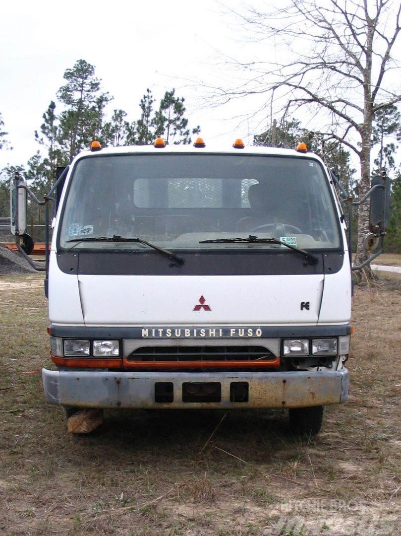 Mitsubishi FUSO FE639C Pick-upy / Pojazdy z otwieranymi burtami
