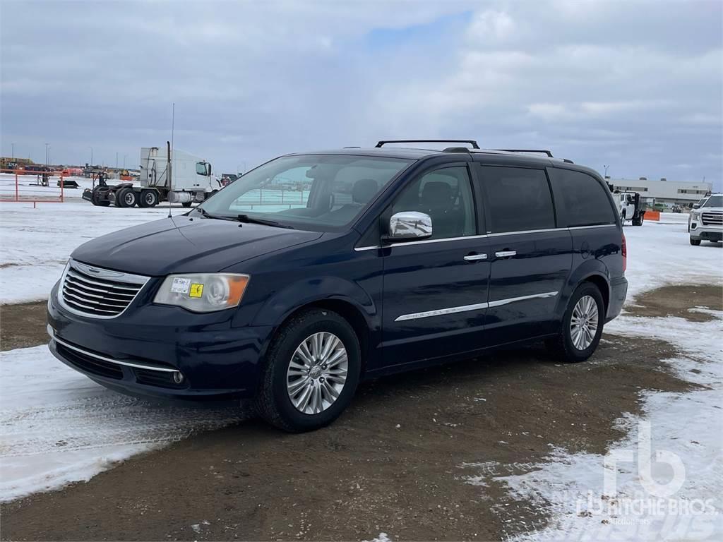 Chrysler TOWN AND COUNTR Busy / Vany