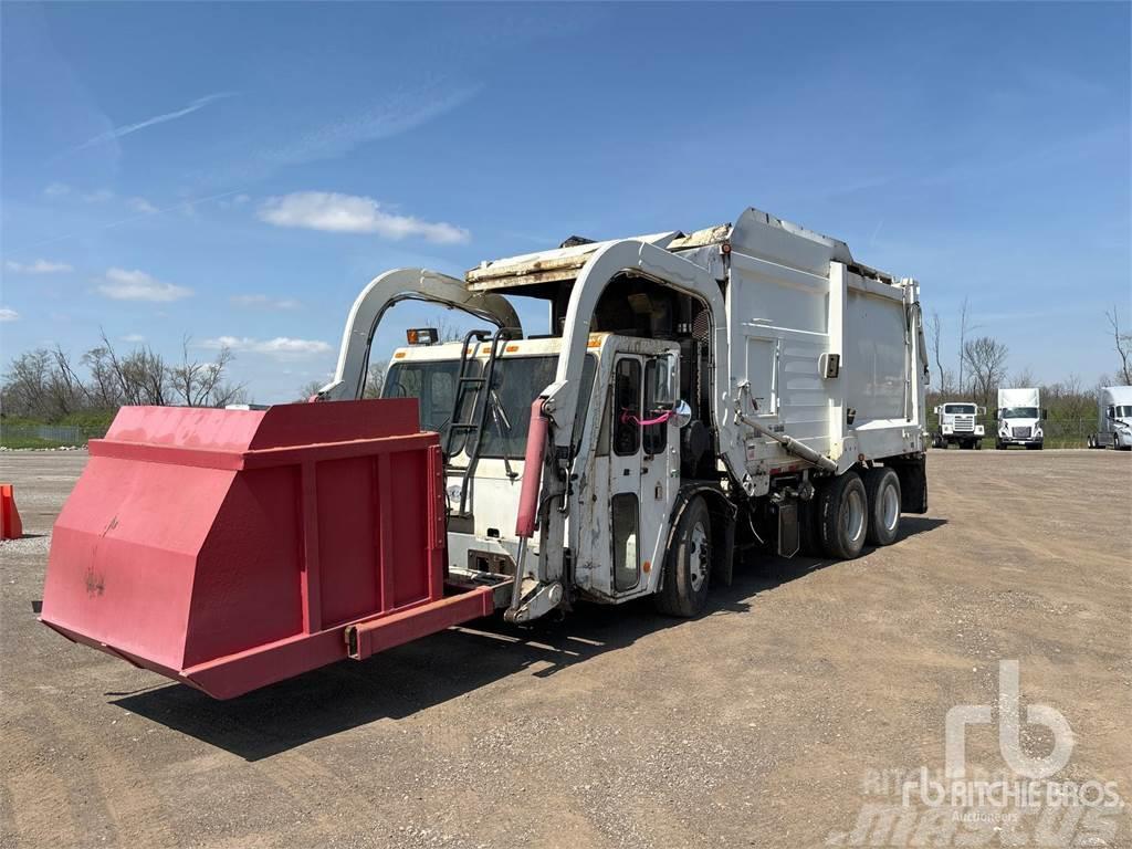  CRANE CARRIER CORP 6x4 COE Front Loader Front Load Śmieciarki