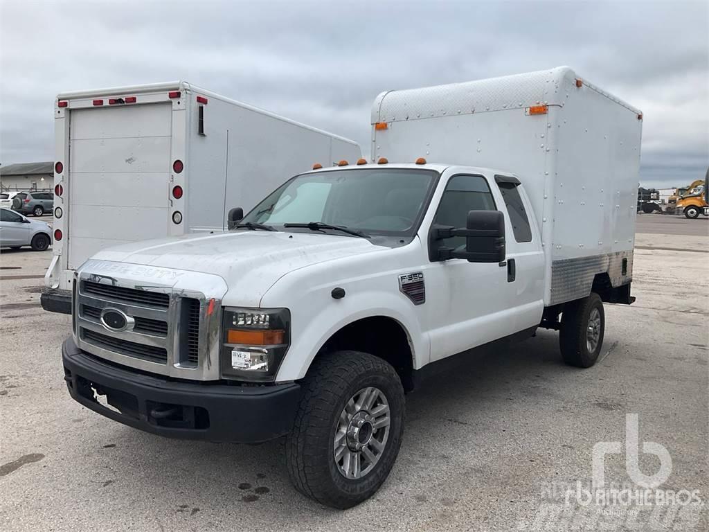 Ford F-350 Busy / Vany