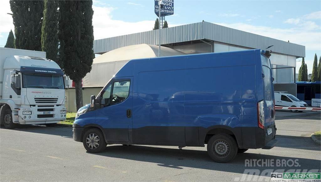 Iveco 35S13 Busy / Vany