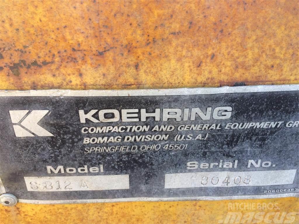 Koehring S812A Walce jednobębnowe