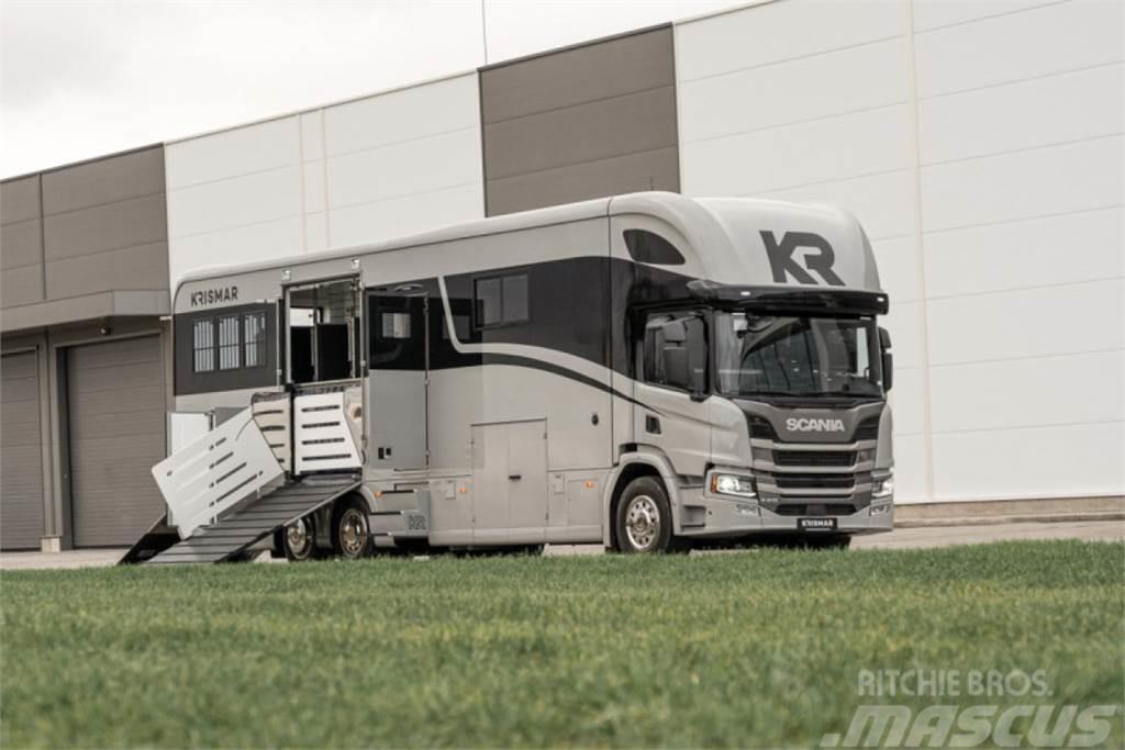 Scania P410 6x2*4 KRISMAR 6 hästar Pojazdy do transportu zwierząt