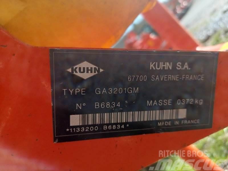 Kuhn GA 3201 Ciągnikowe żniwiarki pokosowe