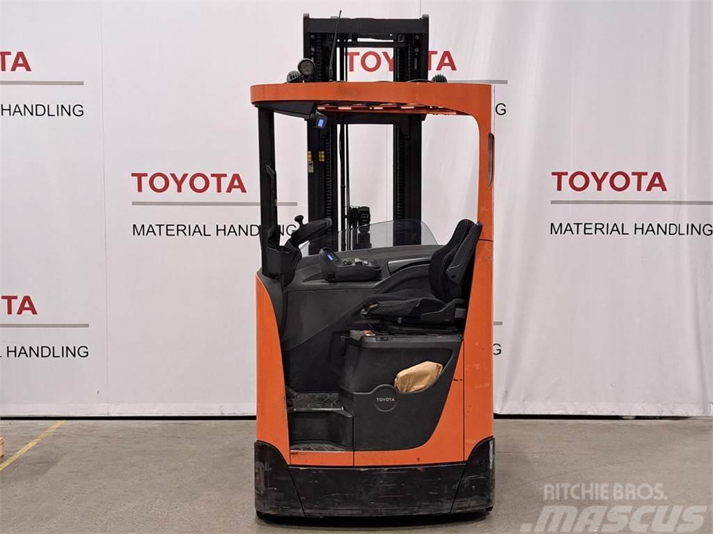 Toyota RRE180H Wózki widłowe wysokiego składowania