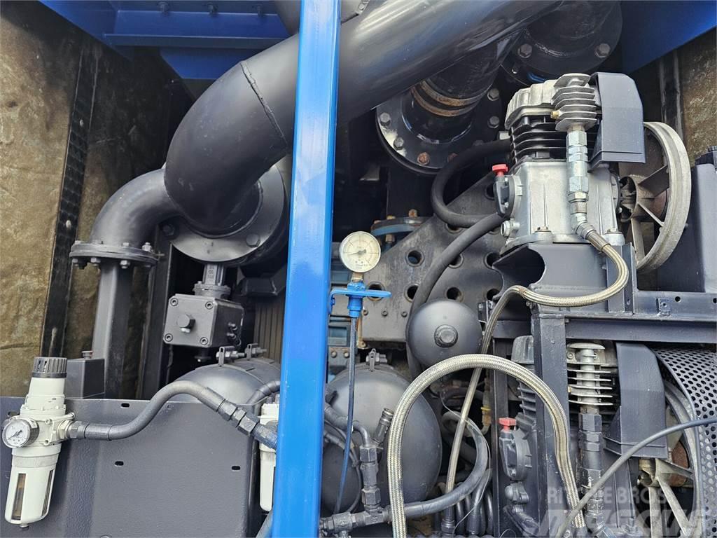 MAN TGS 35.400 KAISER MORO Vacuum suction - blowing ch Pojazdy komunalne