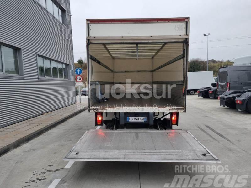 Renault D14.240 Samochody ciężarowe ze skrzynią zamkniętą