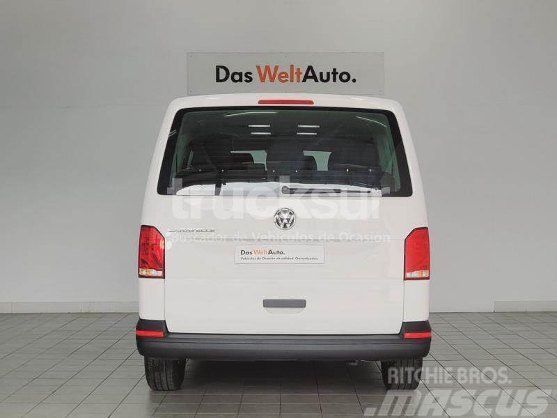 Volkswagen CARAVELLE 6.1 2.0 TDI (110 CV) 5 VEL. Samochody dostawcze ze skrzynią zamkniętą