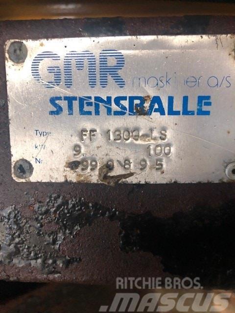 Stensballe FF1300 m/A ramme Zamiatarki - Zgarniarki - Odśnieżarki