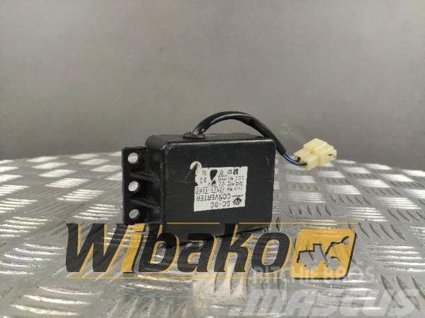 Daewoo 24V relay Daewoo 2531-1003 Kabiny i wnętrze